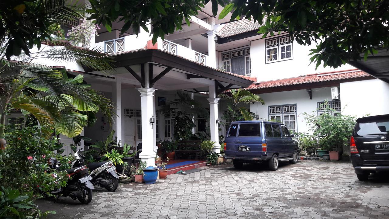 Hotel Airlangga Mataram Pokój zdjęcie